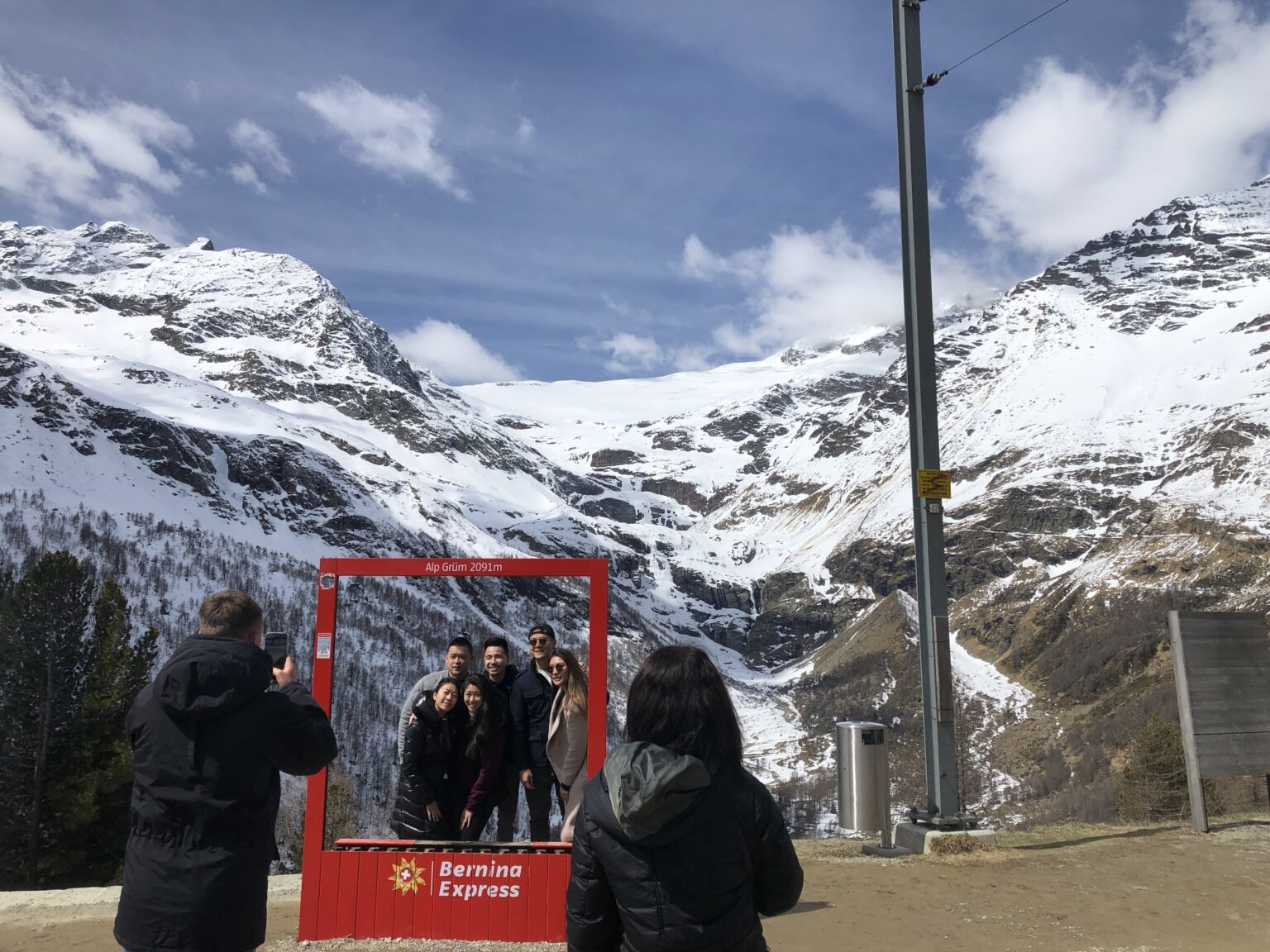 Alp Grüm station square – erlebnisplan AG